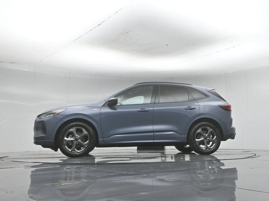 Certified 2024 Ford Escape ST-Line w/ Tech Pack #1 FWD image 49