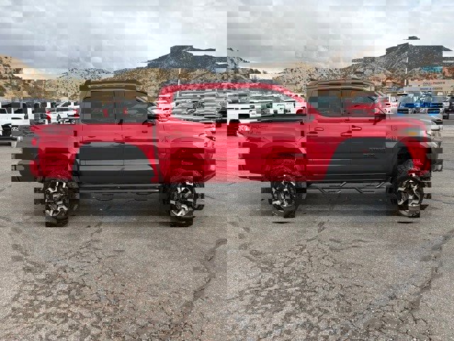 Used 2020 Toyota Tacoma TRD Off-Road image 6