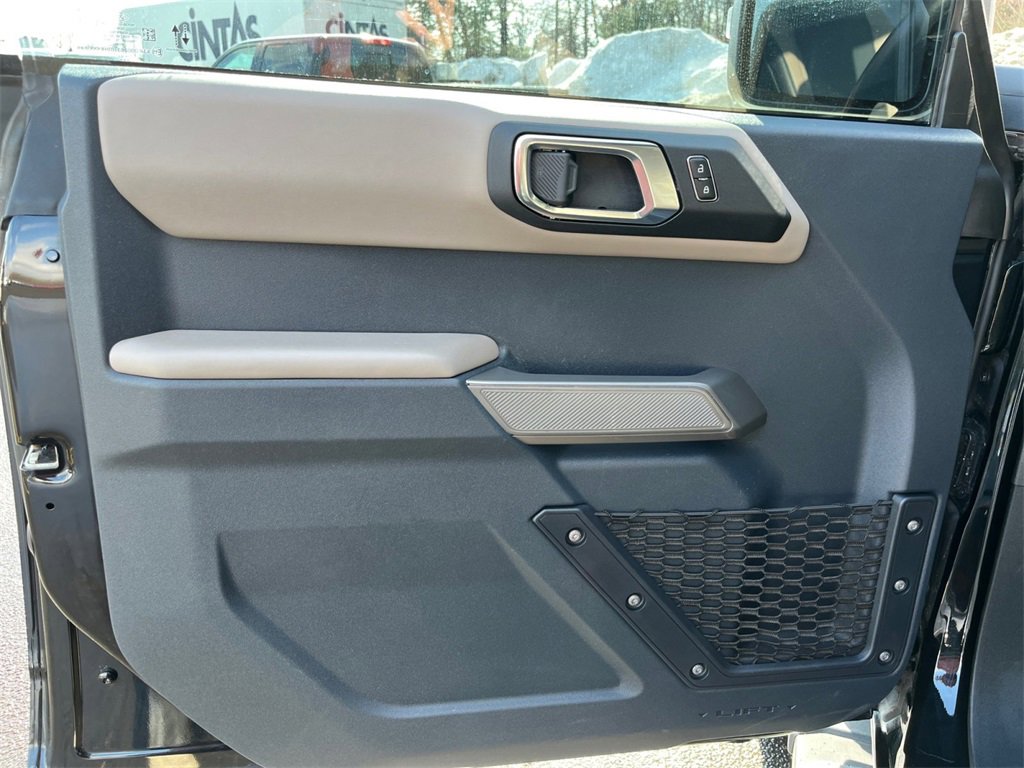 Certified 2023 Ford Bronco Wildtrak image 16