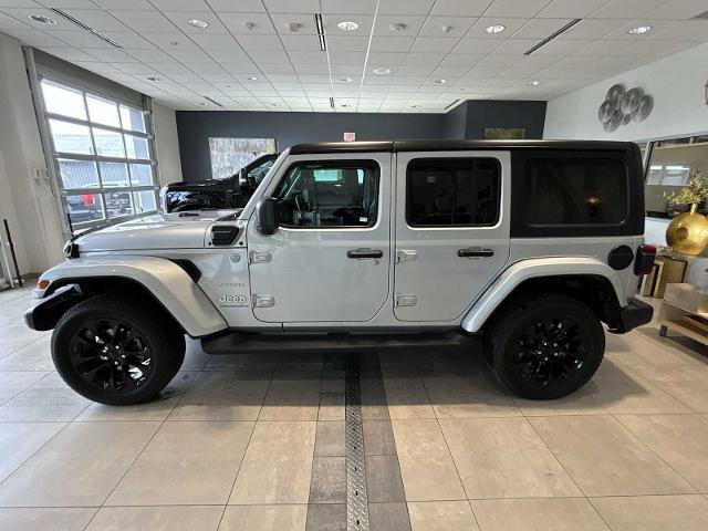 Used 2023 Jeep Wrangler Unlimited Sahara w/ Cold Weather Group image 2