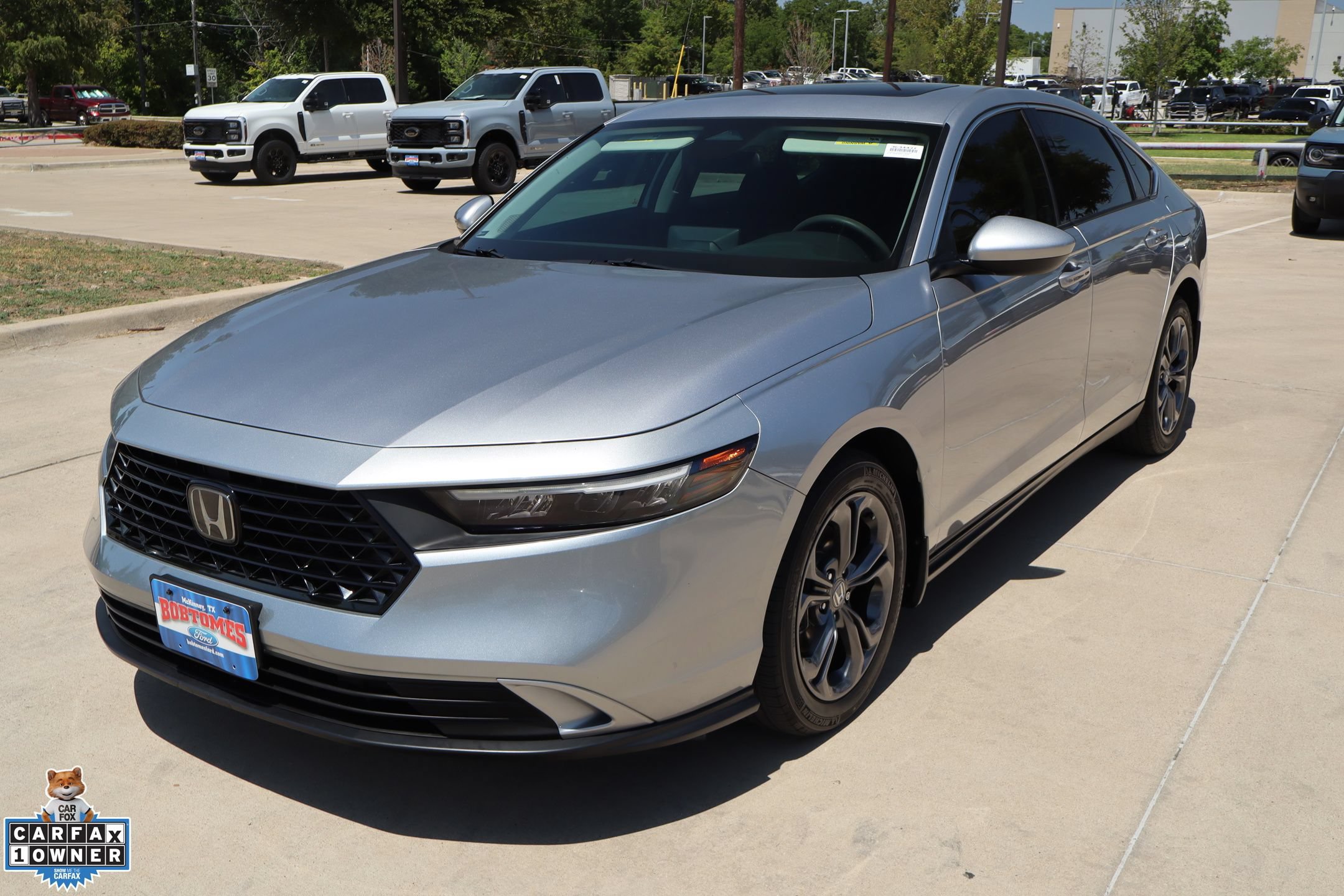 Used 2023 Honda Accord EX image 8