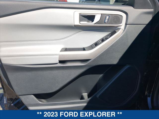 Certified 2023 Ford Explorer XLT w/ Equipment Group 202A RWD image 10