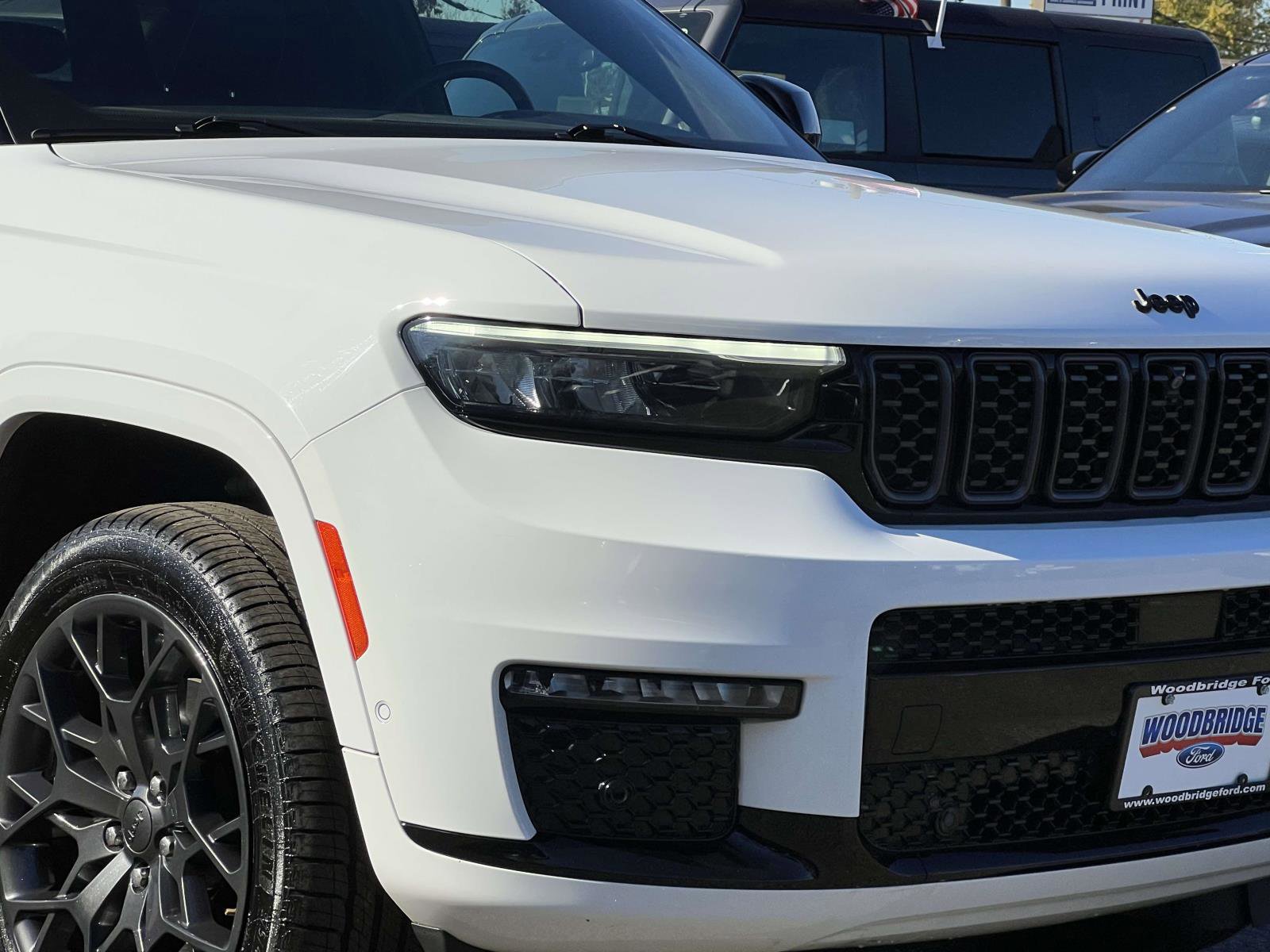 Used 2023 Jeep Grand Cherokee L Summit w/ High Altitude Package image 7