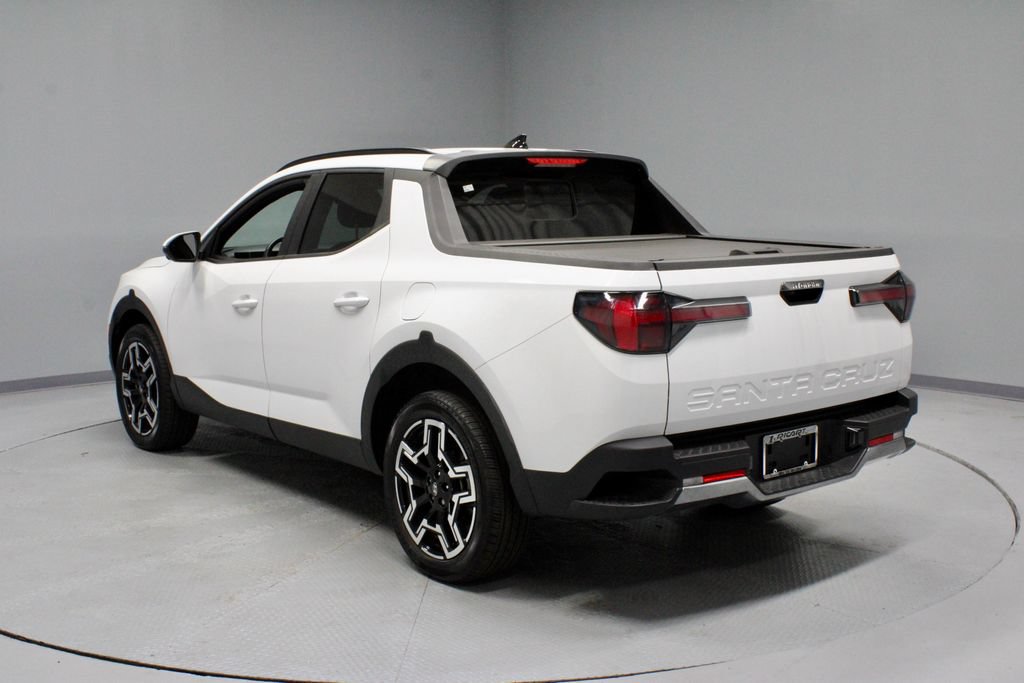 Used 2025 Hyundai Santa Cruz Limited AWD/4WD image 9