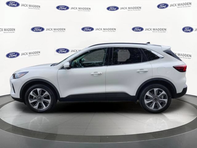 Certified 2024 Ford Escape Platinum AWD/4WD image 2