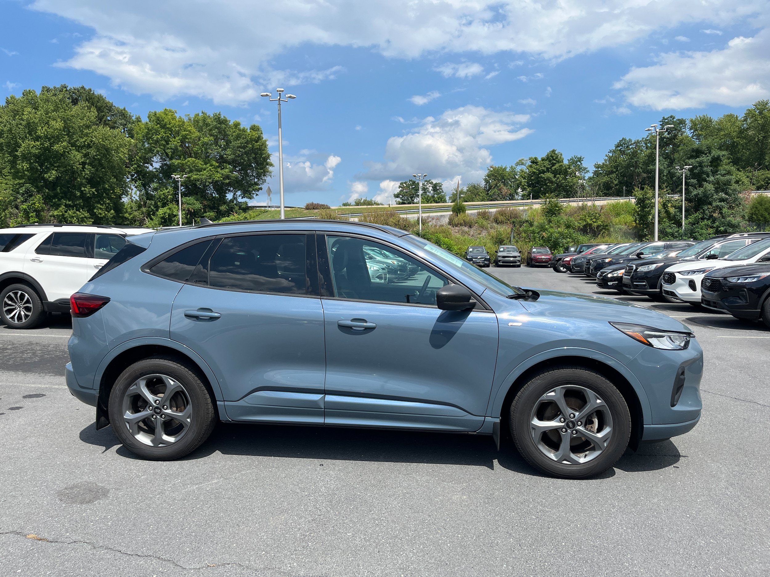 Certified 2023 Ford Escape ST-Line w/ Tech Pack #1 AWD/4WD image 5