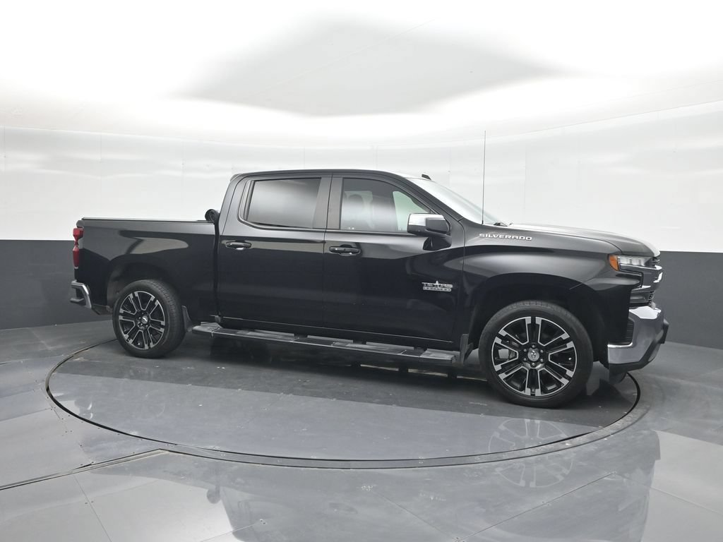 Used 2019 Chevrolet Silverado 1500 LT w/ Texas Edition RWD image 11