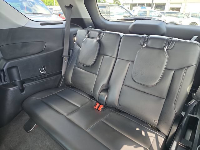 Certified 2023 Ford Explorer XLT w/ Equipment Group 202A AWD/4WD image 23