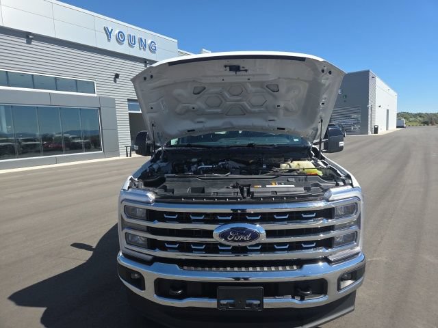Certified 2026 Ford F250 Lariat AWD/4WD image 31