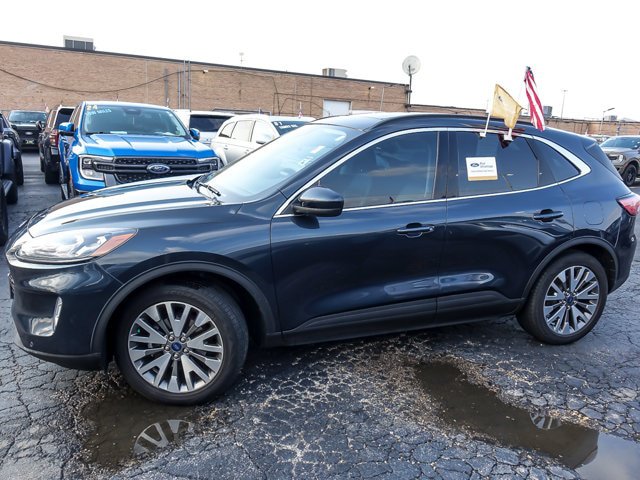 Certified 2022 Ford Escape Titanium AWD/4WD image 5