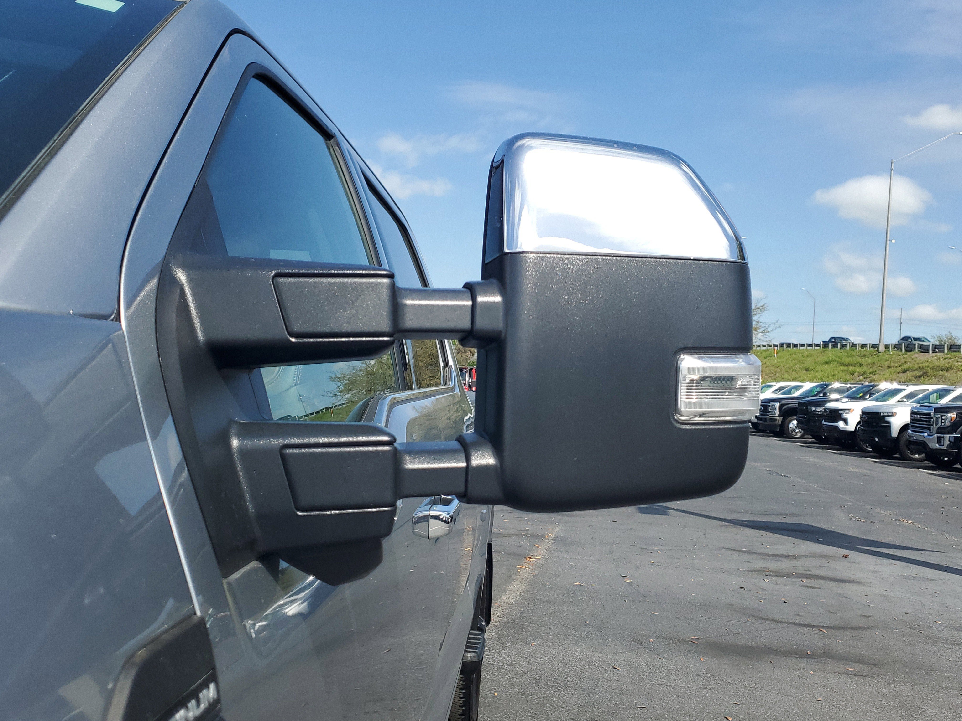 Certified 2024 Ford F350 Platinum w/ FX4 Off-Road Package image 7