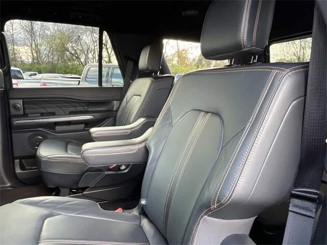 Certified 2023 Ford Expedition Platinum image 21