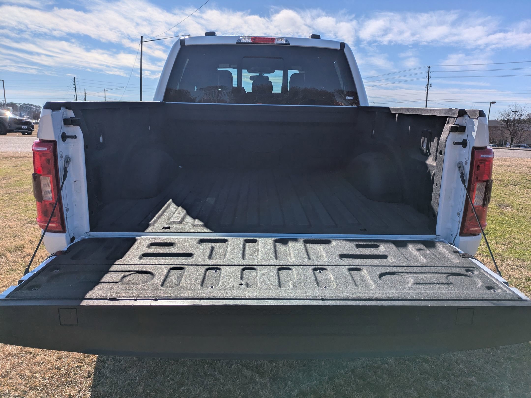 Certified 2023 Ford F150 XLT w/ Equipment Group 302A High image 33