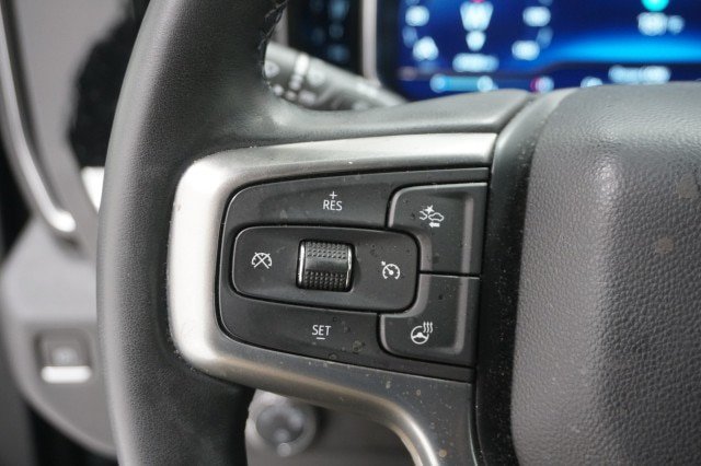 Used 2023 Chevrolet Silverado 1500 LT AWD/4WD image 24