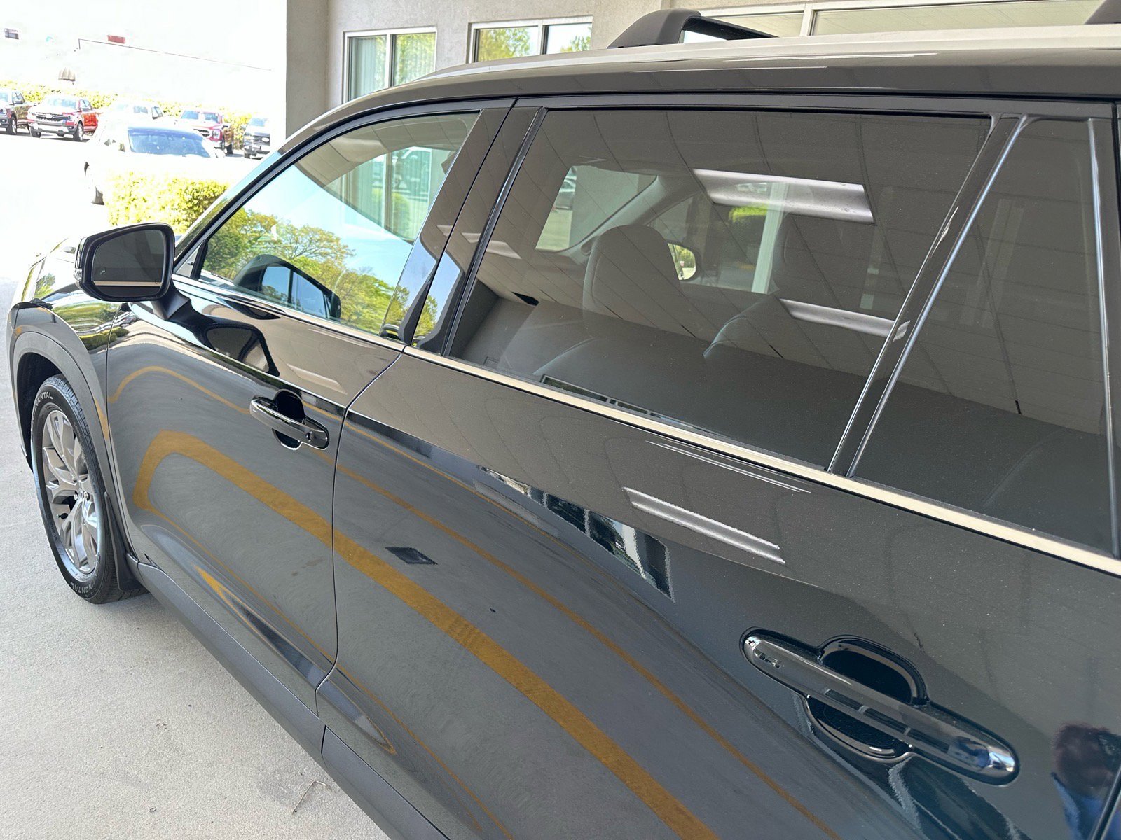 Used 2024 Toyota Grand Highlander Limited image 3