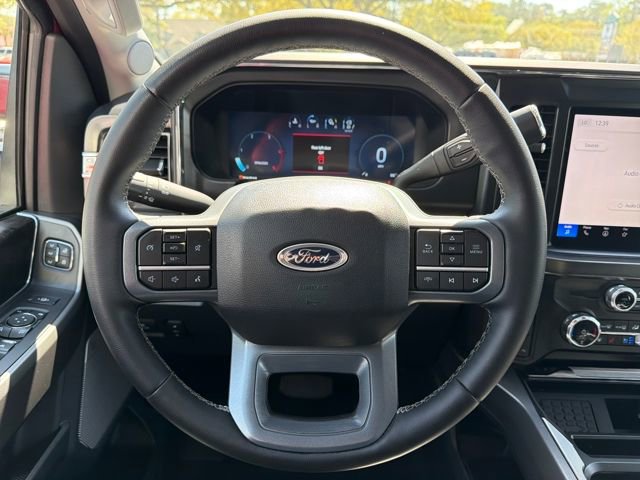 Certified 2025 Ford F250 Lariat w/ Black Appearance Package AWD/4WD image 17