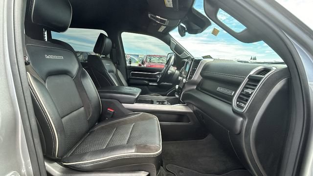 Used 2022 RAM 1500 Laramie AWD/4WD image 11