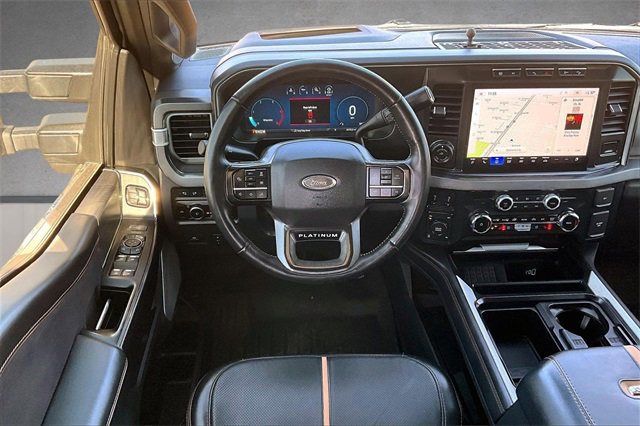 Certified 2024 Ford F350 Platinum w/ FX4 Off-Road Package image 5