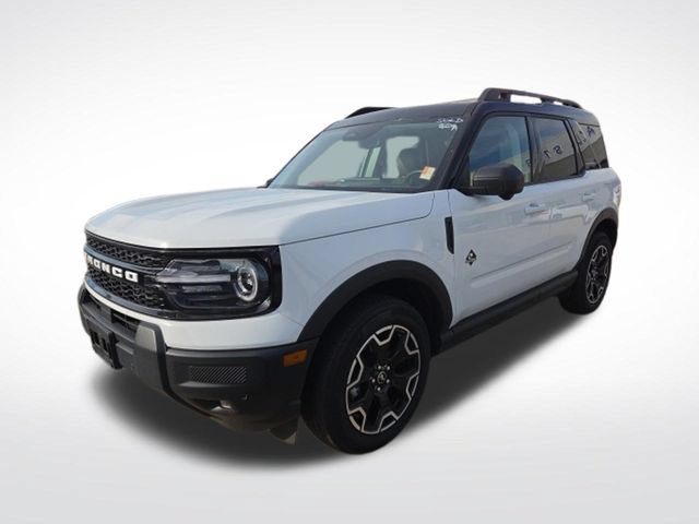 Certified 2025 Ford Bronco Sport Outer Banks w/ Outer Banks Tech Package+ AWD/4WD image 4