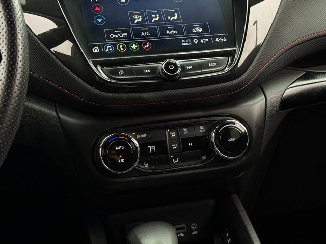 Used 2023 Chevrolet TrailBlazer RS w/ Convenience Package image 35