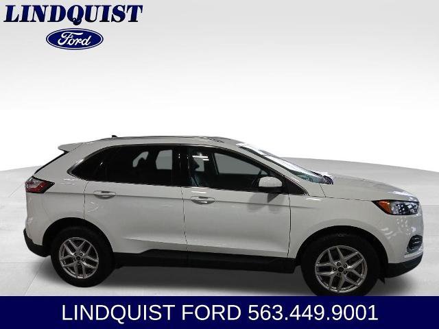 Certified 2023 Ford Edge SEL w/ Convenience Package AWD/4WD image 2