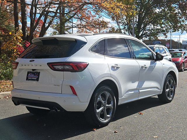 Certified 2023 Ford Escape ST-Line w/ Tech Pack #1 image 5
