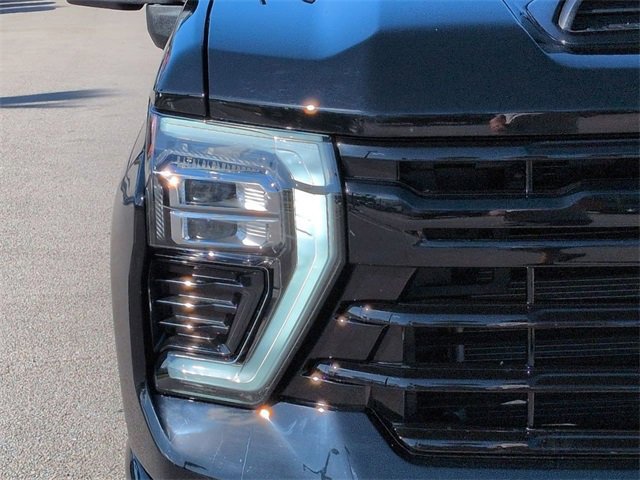 Used 2025 Chevrolet Silverado 2500 LTZ w/ Trail Boss Package image 10