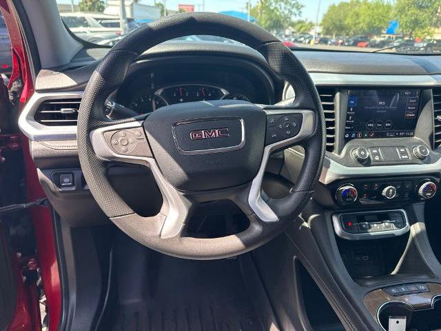 Used 2021 GMC Acadia SLE w/ Driver Convenience Package FWD image 12