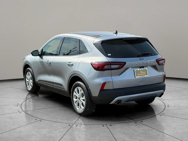 Certified 2024 Ford Escape Active AWD/4WD image 9