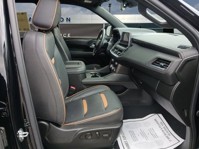 Used 2023 GMC Yukon AT4 w/ AT4 Premium Plus Package AWD/4WD image 15
