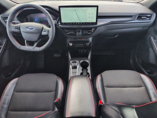 Certified 2025 Ford Escape ST-Line w/ Equipment Group 301A image 18