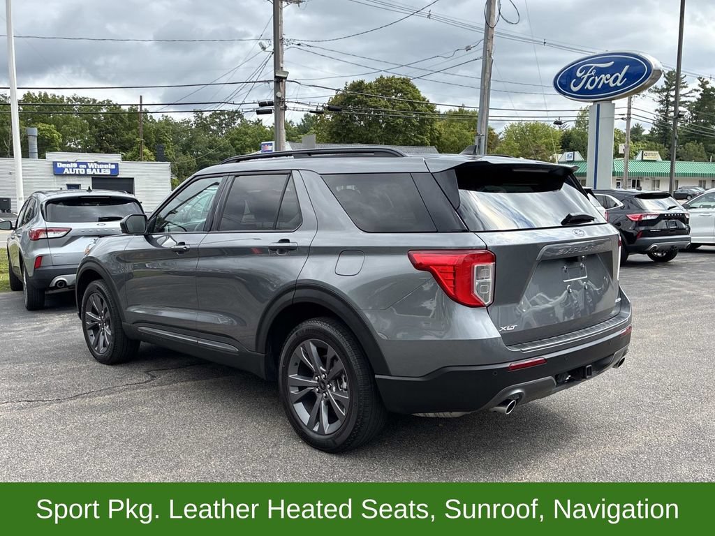 Certified 2023 Ford Explorer XLT w/ Equipment Group 202A AWD/4WD image 3