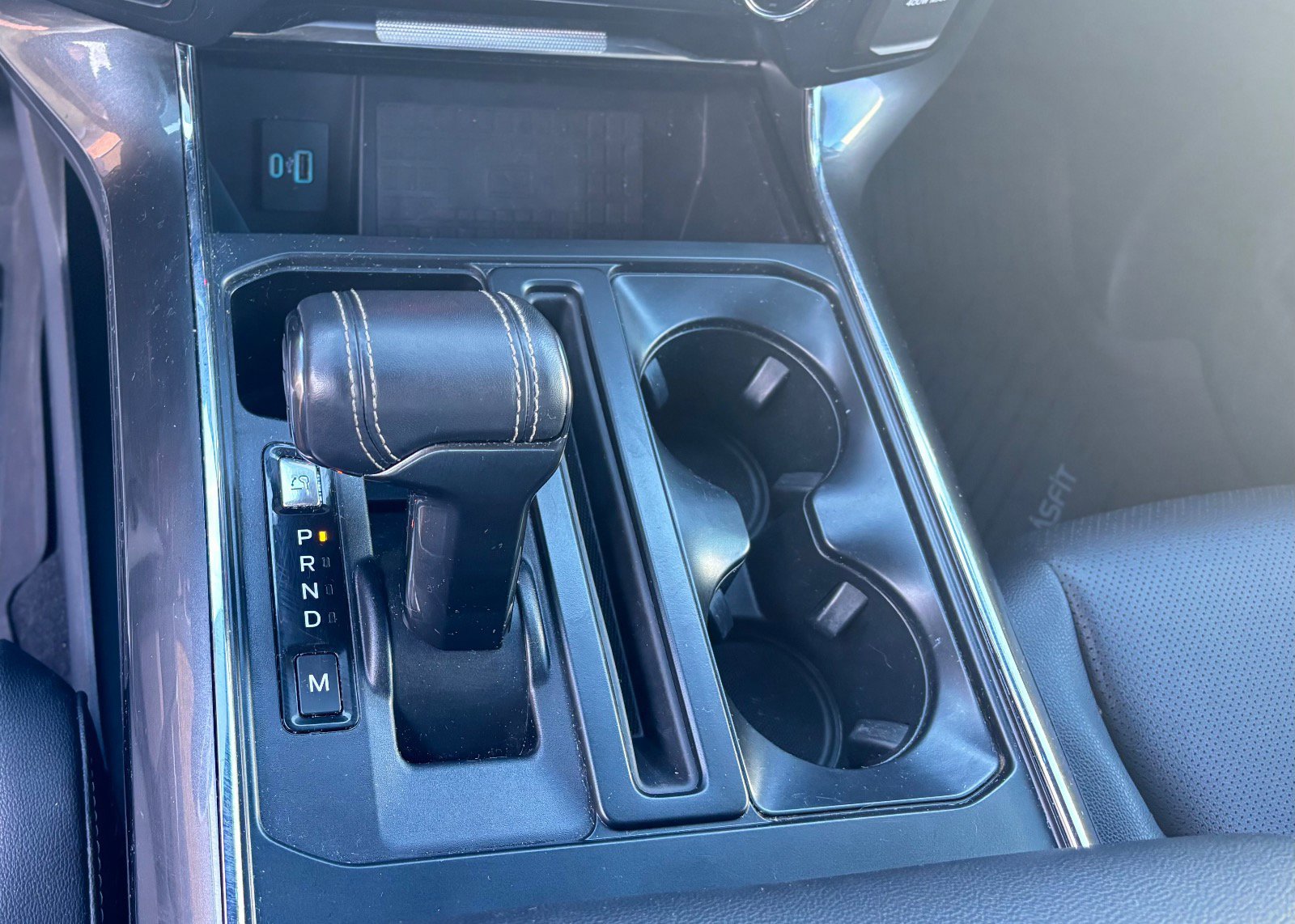 Certified 2022 Ford F150 Lariat w/ Equipment Group 502A High image 52