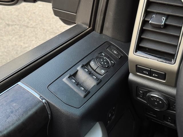 Certified 2022 Ford F350 Lariat w/ Lariat Ultimate Package AWD/4WD image 43