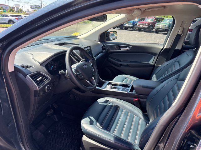Certified 2024 Ford Edge SEL w/ Sport Appearance Package AWD/4WD image 12