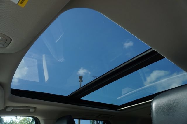 Certified 2023 Ford Expedition XLT RWD image 9