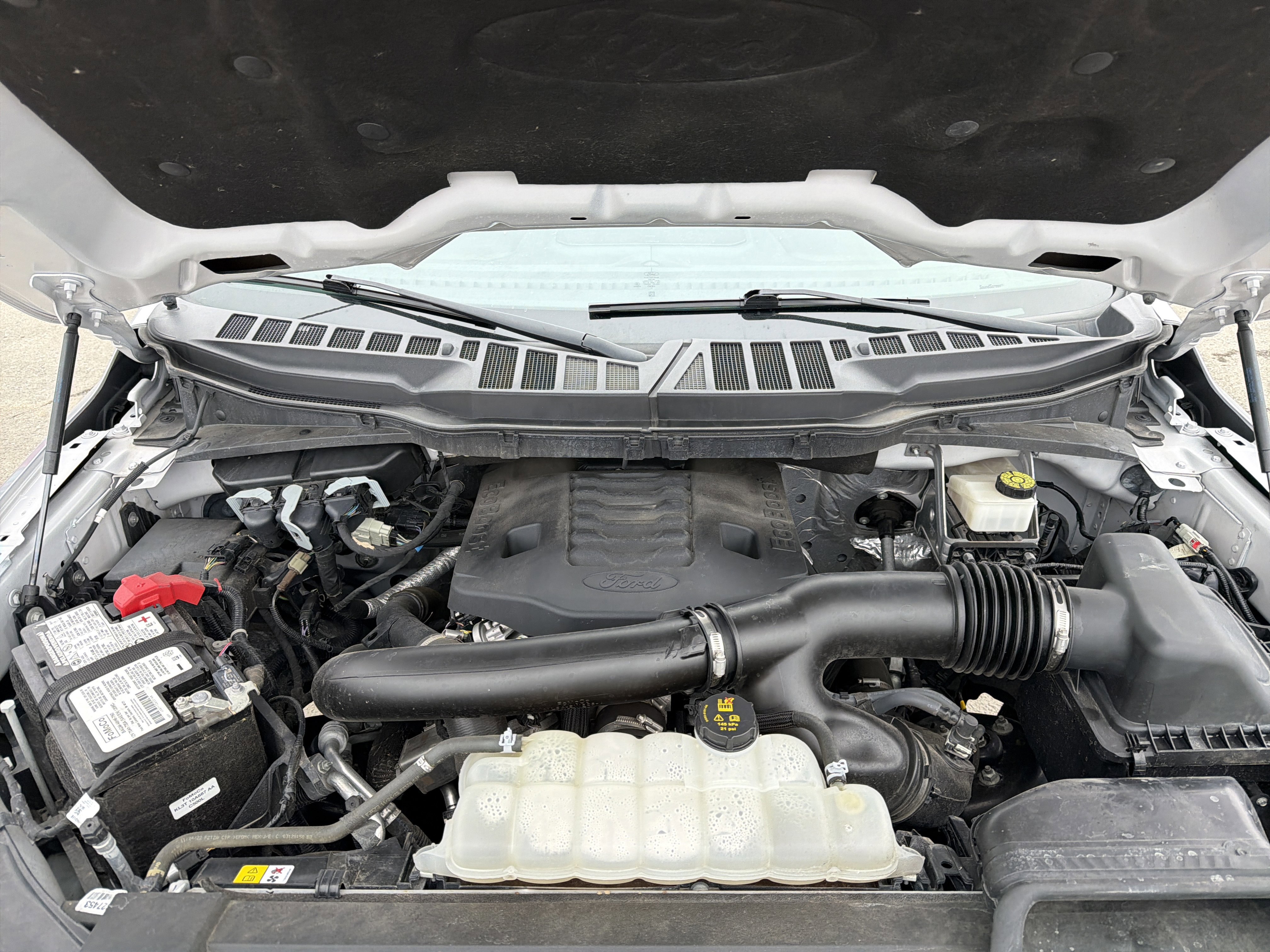 Certified 2023 Ford F150 Platinum w/ Equipment Group 701A High image 10