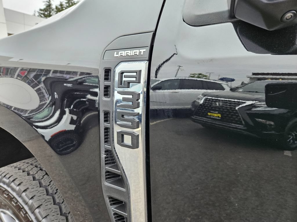 Certified 2025 Ford F350 Lariat AWD/4WD image 10