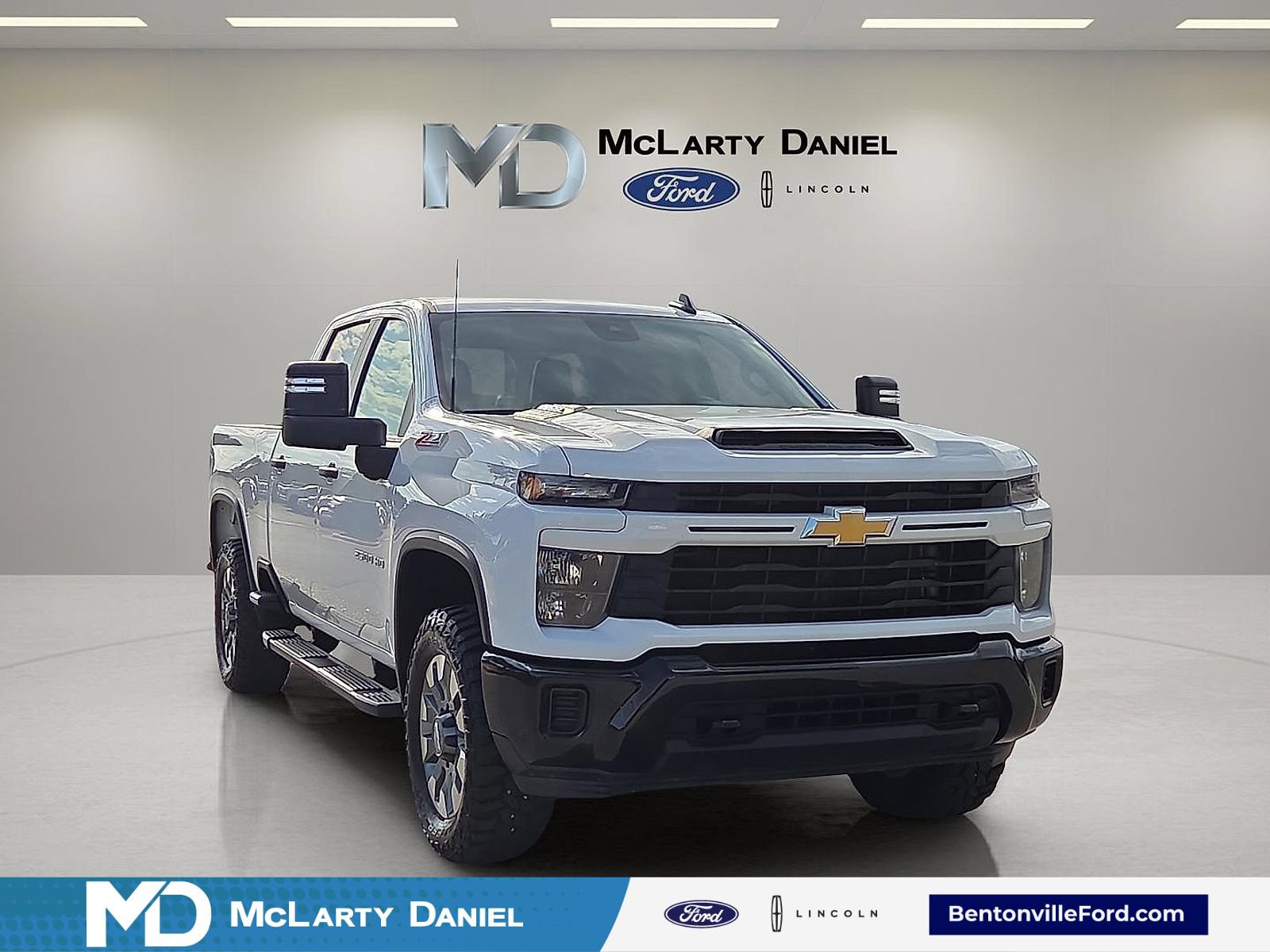 Used 2024 Chevrolet Silverado 2500 Custom w/ Custom Convenience Package