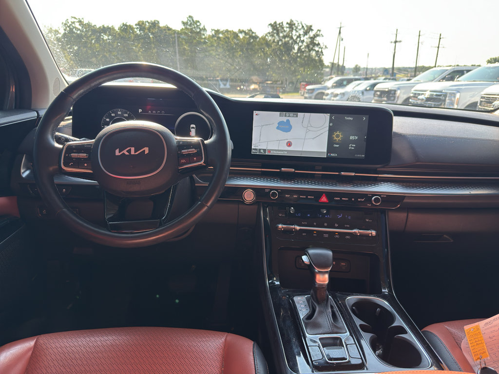 Used 2022 Kia Carnival SX Prestige FWD image 12