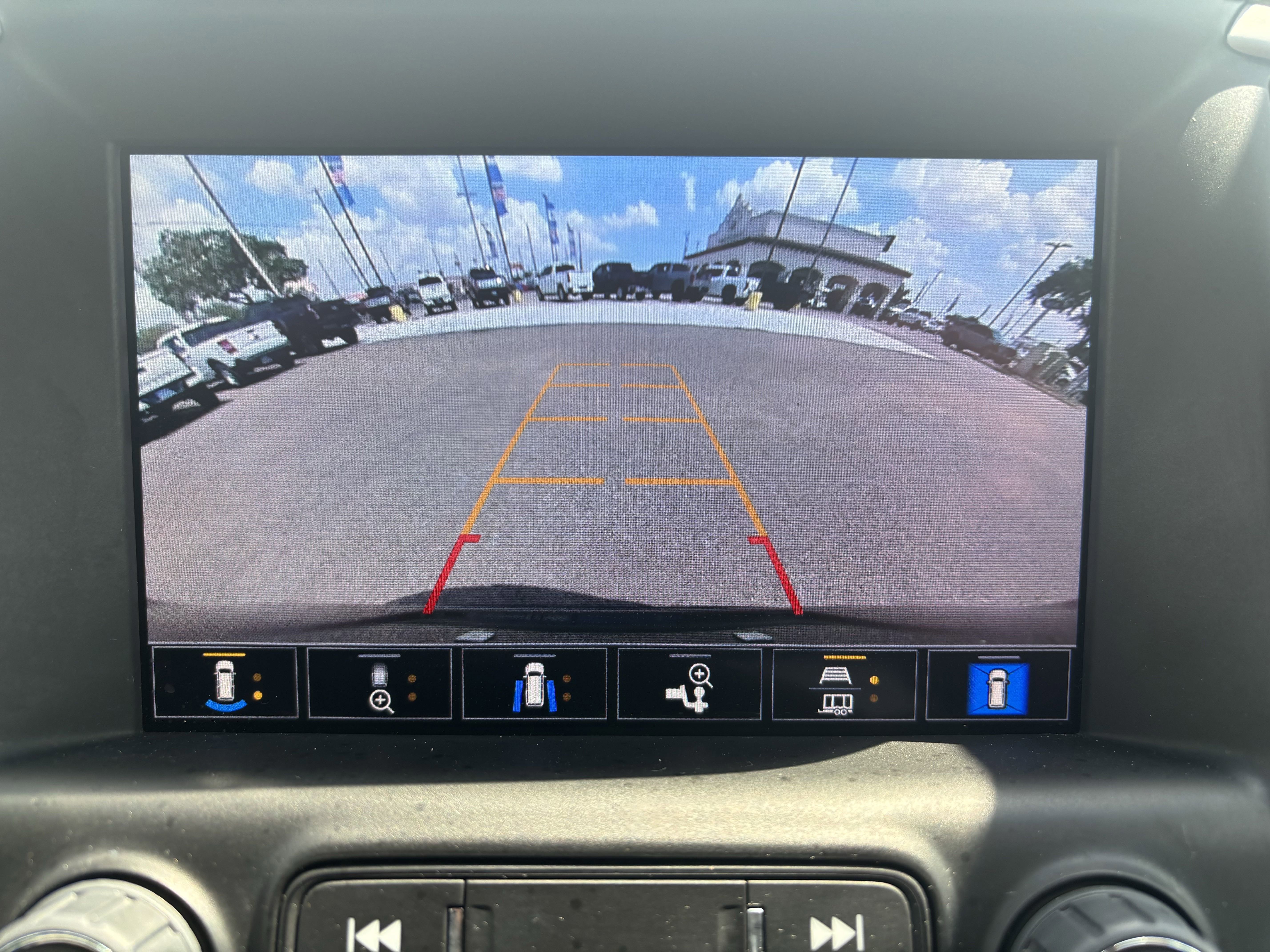 Used 2024 GMC Terrain AT4 w/ Tech Package image 37