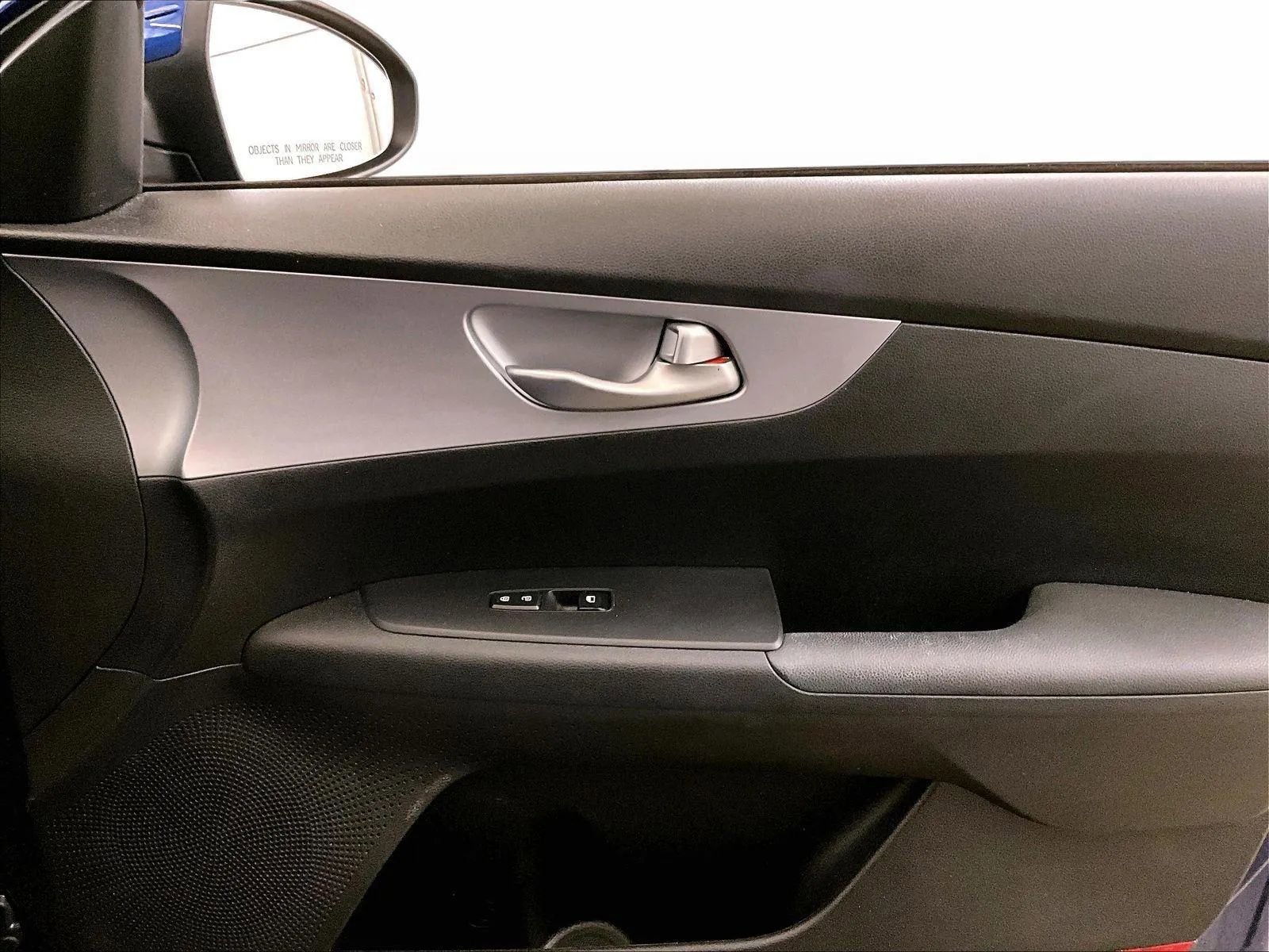 Used 2023 Kia Forte LXS w/ LXS Technology Package FWD image 23