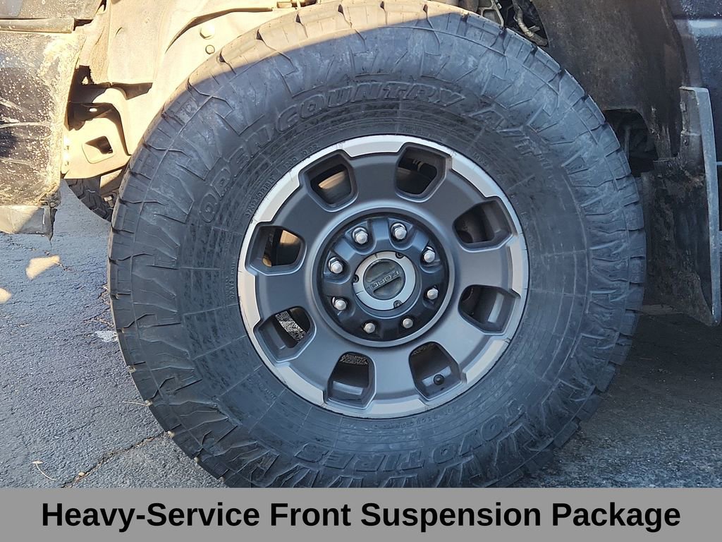Certified 2023 Ford F350 Platinum w/ Tremor Off-Road Package image 6