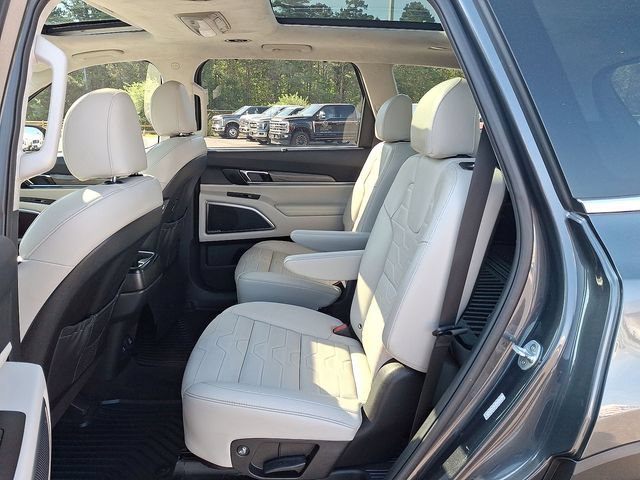 Used 2021 Kia Telluride SX w/ SX Prestige Package AWD/4WD image 26