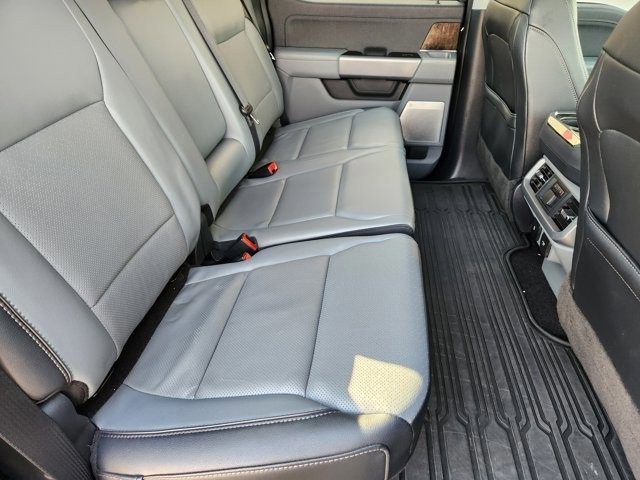 Certified 2022 Ford F150 Lariat w/ Equipment Group 502A High image 31