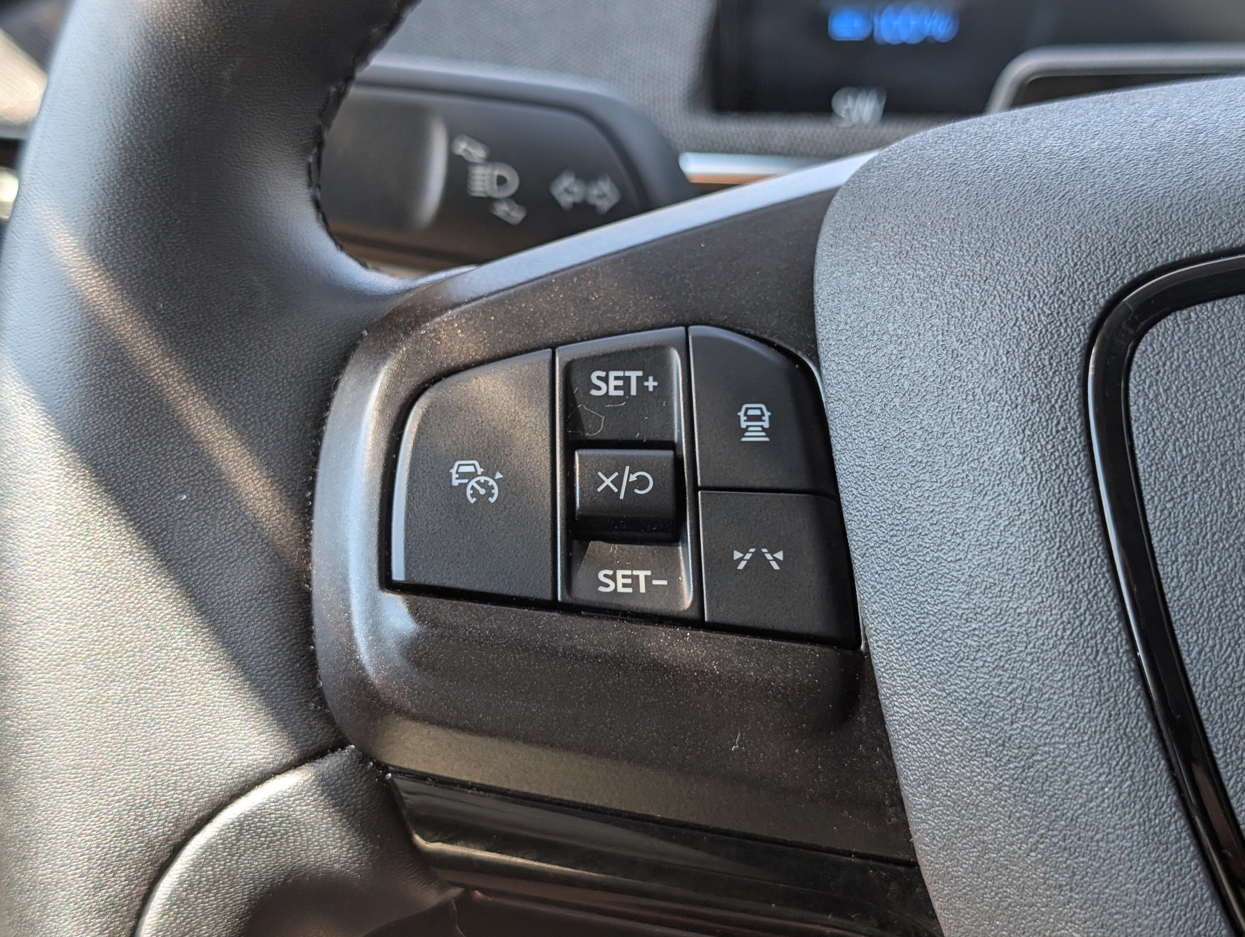Certified 2023 Ford Mustang Mach-E Premium AWD/4WD image 24