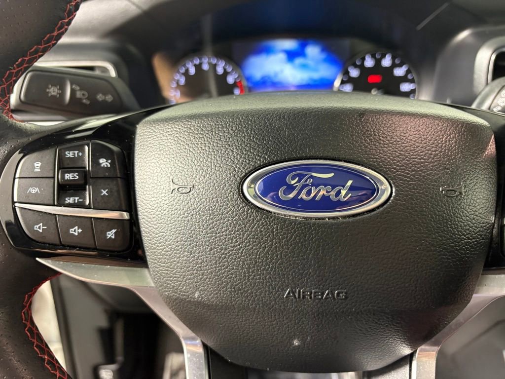 Certified 2023 Ford Explorer ST-Line w/ Class IV Trailer Tow Package AWD/4WD image 23