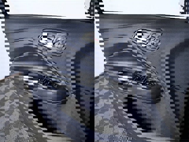 Certified 2017 Ford Escape Titanium image 27