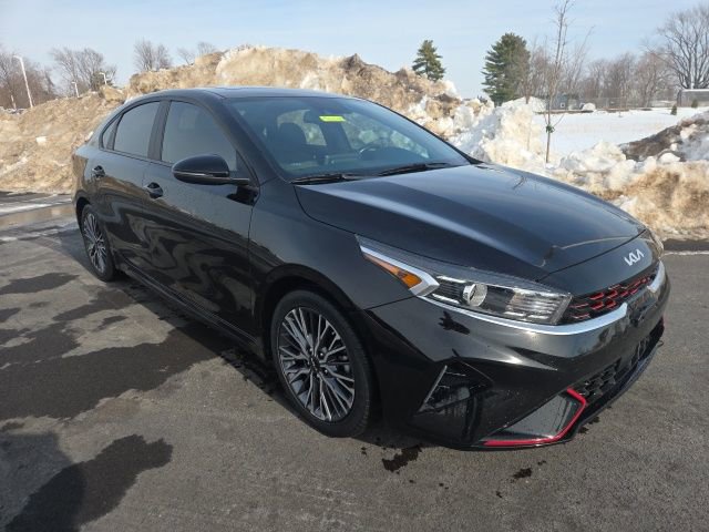 Used 2023 Kia Forte GT-Line w/ GT-Line Premium Package video 1
