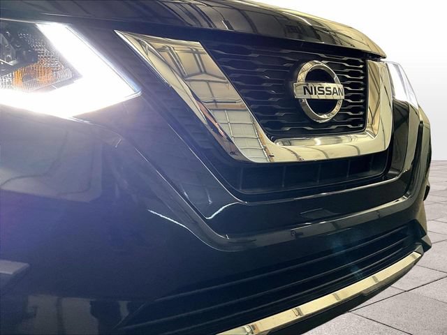 Used 2017 Nissan Rogue S w/ S Appearance Package AWD/4WD image 28